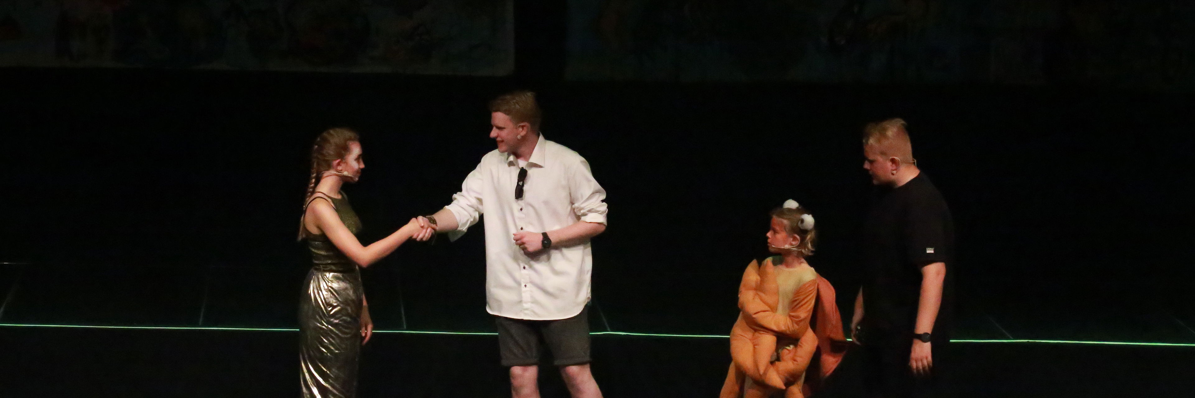 Den lille havfrue og dramaholdet